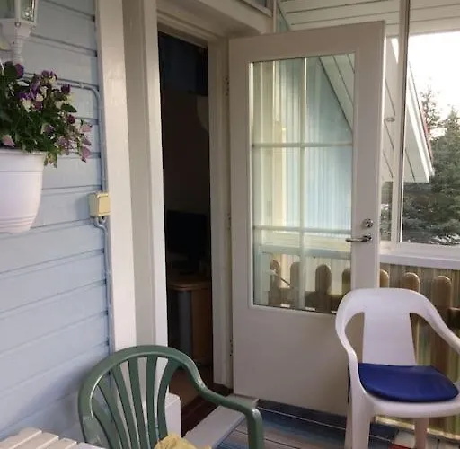 Tupaniemi, Kodikas Ja Tilava Asunto 2-4 Vieraalle Appartamento